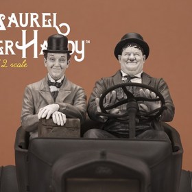 Laurel & Hardy On Model T 1/12 Statue by Infinite Statue